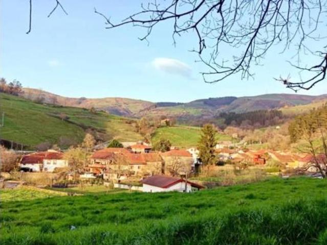 Chalet en venta en Anievas, Cantabria