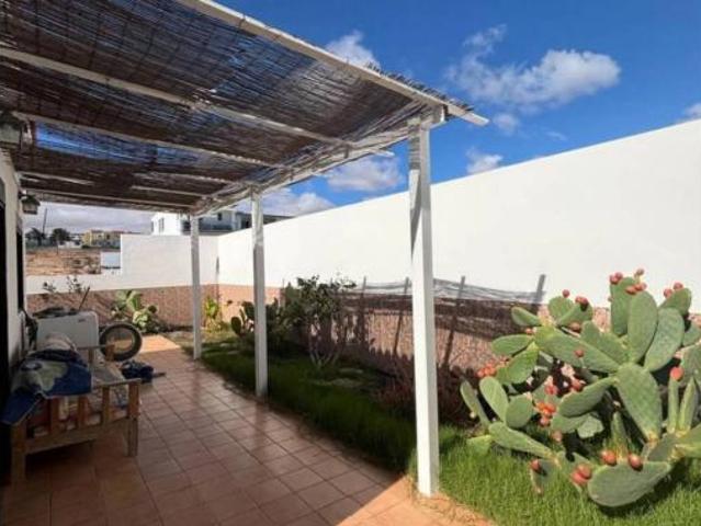 Chalet en venta en Antigua, Canarias
