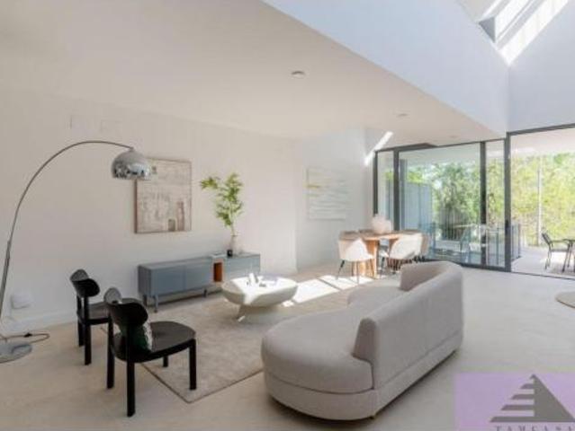 Chalet en venta en Valdelascasas, Aranjuez