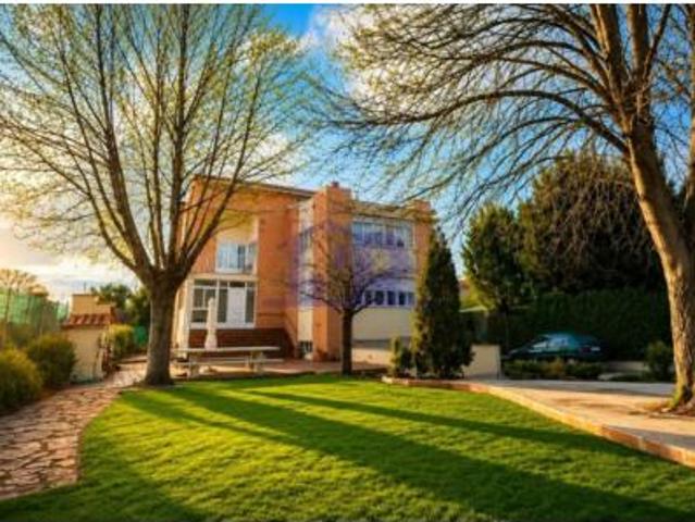 Chalet en venta en Arcas Del Villar, Castilla-La Mancha
