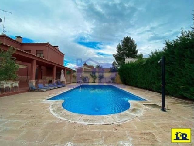 Chalet en venta en Arcas Del Villar, Castilla-La Mancha