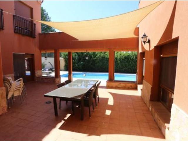 Chalet en venta en Arcas Del Villar, Cuenca