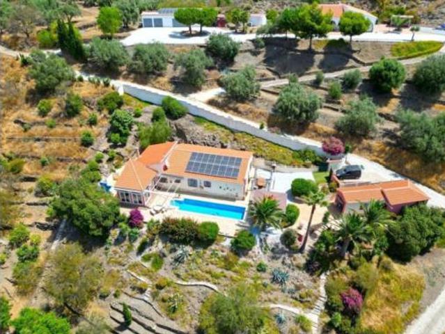 Villa en venta en Arenas