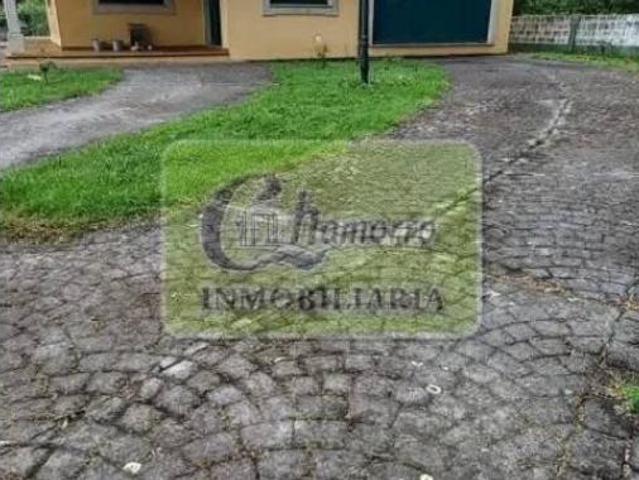 Chalet en venta en Ares, Ferrol