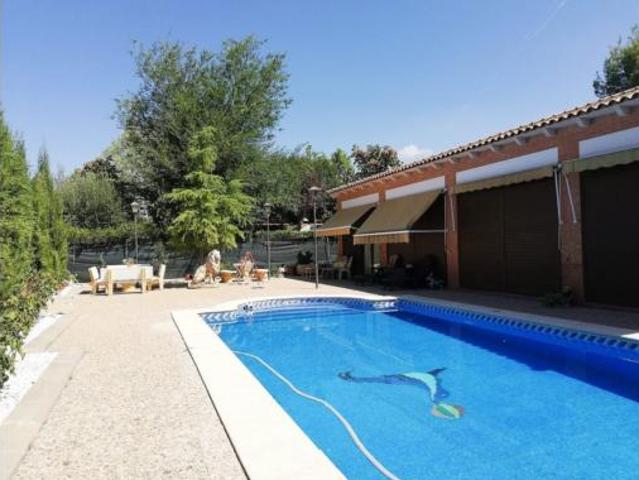 Chalet en venta en Argamasilla De Alba, Castilla-La Mancha