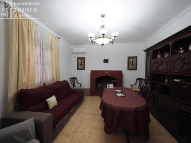 Chalet en venta en Tomelloso, Castilla-La Mancha