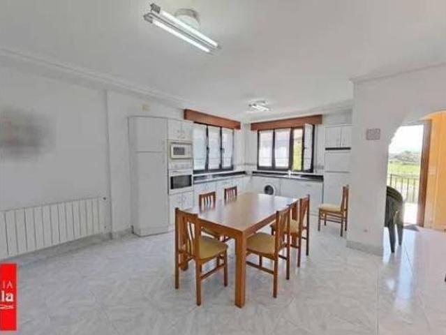 Chalet en venta en Argoños, Cantabria