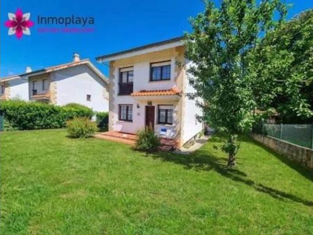 Chalet en venta en Argoños, Cantabria