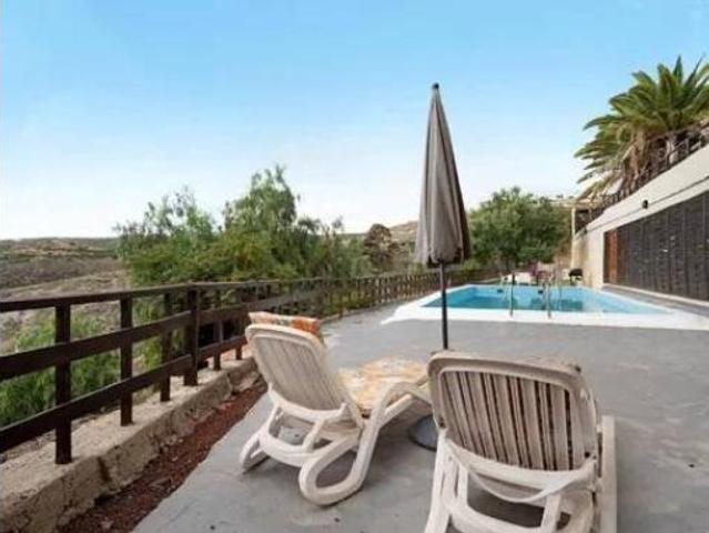 Chalet en venta en Arico, Canarias