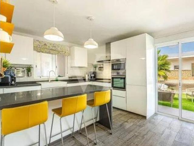 Chalet en venta en Arico, Canarias