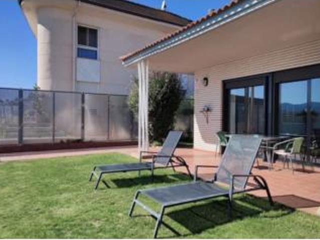 Chalet en venta en Arnedo, La Rioja
