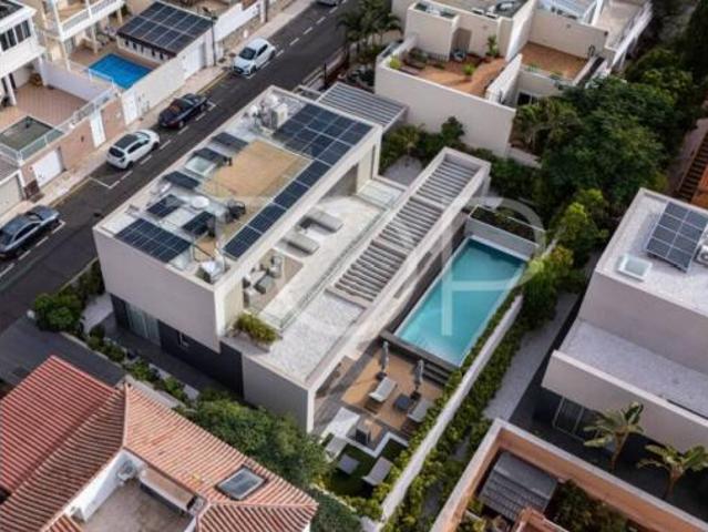 Chalet en venta en Los Cristianos, Arona