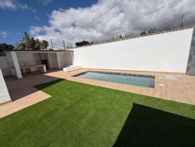 Chalet en venta en Las Casas, Arona