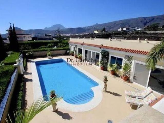Chalet en venta en Valle de San Lorenzo, Arona
