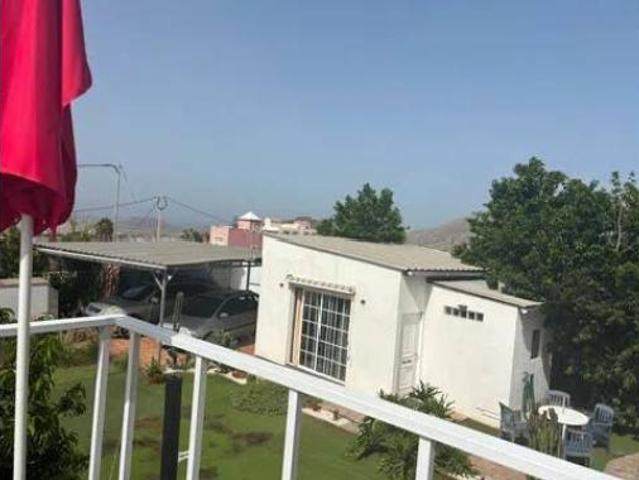 Chalet en venta en Parque de la Reina, Arona