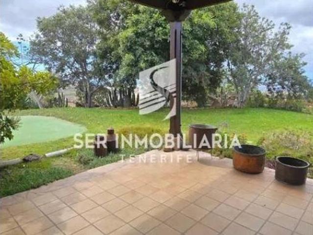 Chalet en venta en La Cruz del Guanche, Arona