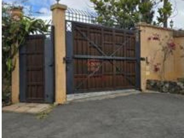 Chalet en venta en La Cruz del Guanche, Arona