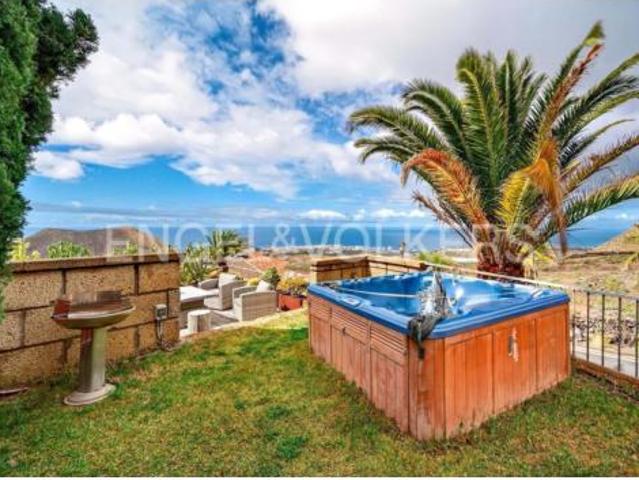 Chalet en venta en Los Cristianos, Arona