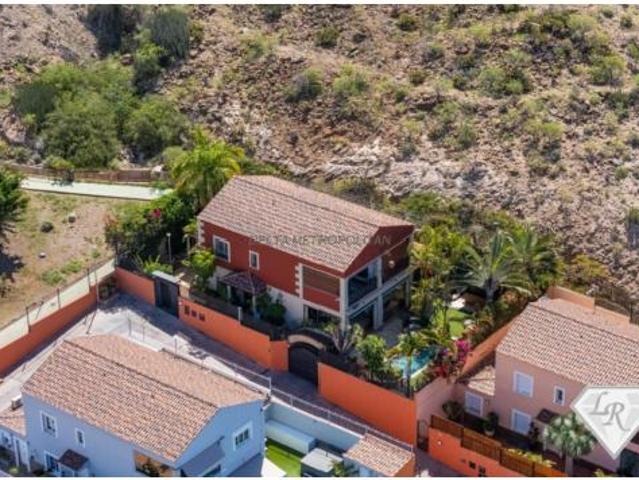 Chalet en venta en Los Cristianos, Arona