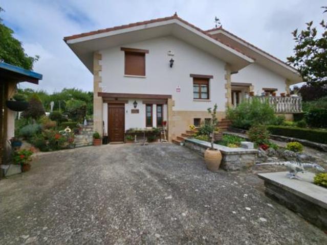 Villa en venta en Arrazua-ubarrundia Villa en venta en Arrazua-ubarrundia