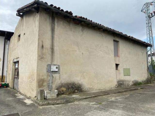 Casa en venta en Sakana, Navarra
