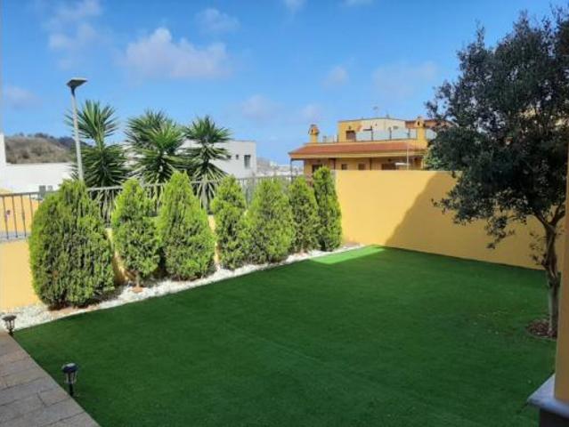 Chalet en venta en Los Portales, Arucas