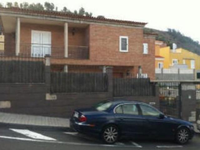 Chalet en venta en El Arco, Arucas