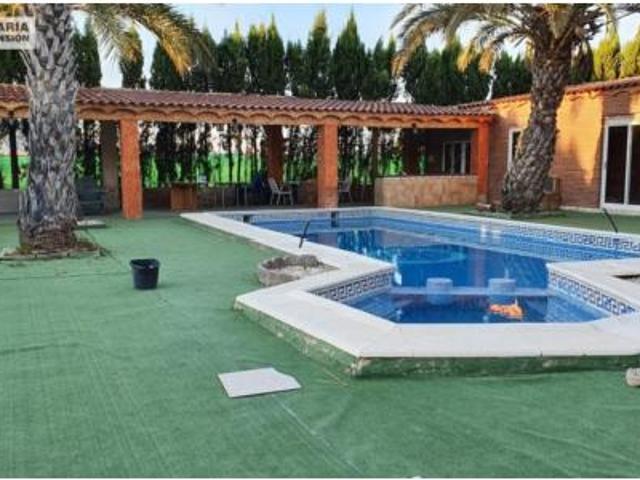 Chalet en venta en La Columna, el Vinalopó Mitjà / El Vinalopó Medio