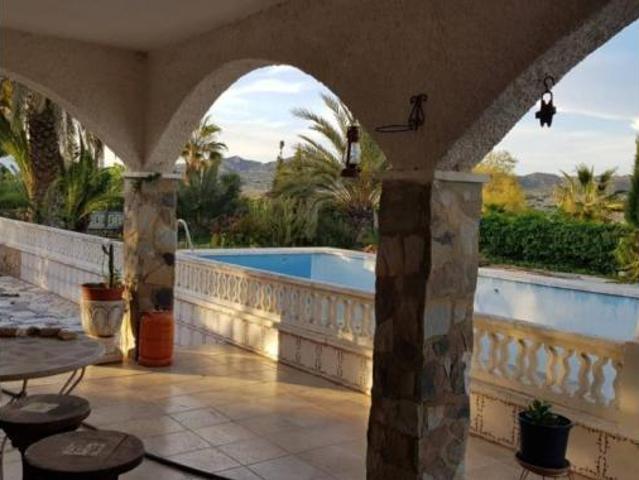 Chalet en venta en el Vinalopó Mitjà / El Vinalopó Medio, Valencia