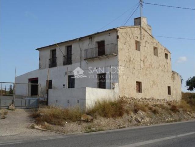Chalet en venta en La Columna, el Vinalopó Mitjà / El Vinalopó Medio