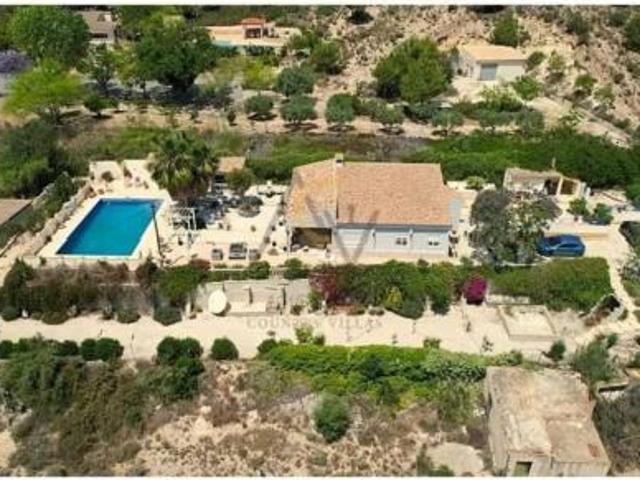 Chalet en venta en el Vinalopó Mitjà / El Vinalopó Medio, Valencia