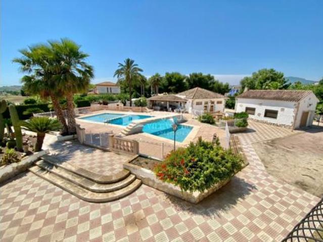 Chalet en venta en el Vinalopó Mitjà / El Vinalopó Medio, Valencia