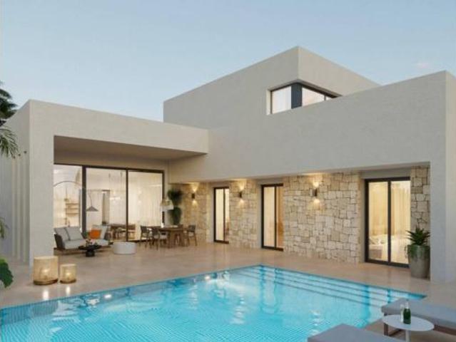 Chalet en venta en Aspe, Valencia