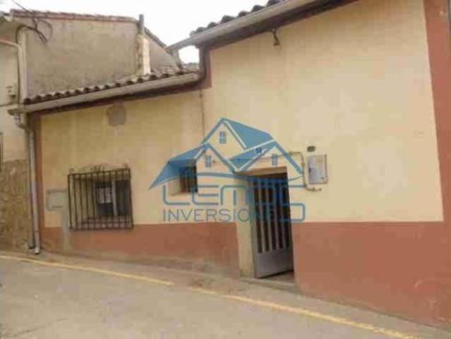 Chalet en venta en Ausejo, La Rioja