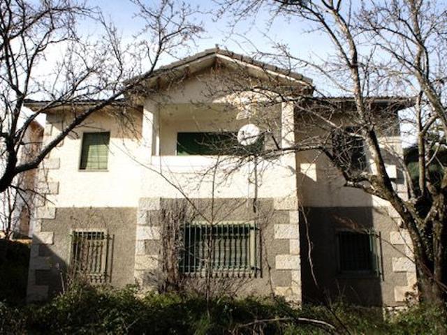 Chalet en venta en Piedralaves, Castilla y León