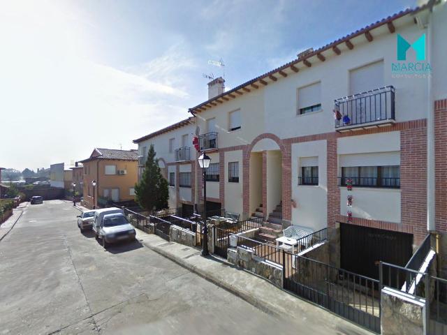 Chalet en venta en Candeleda