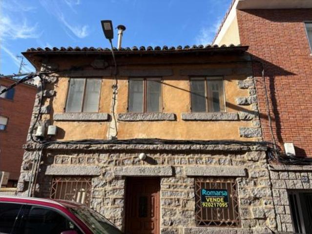 Chalet en venta en Ávila
