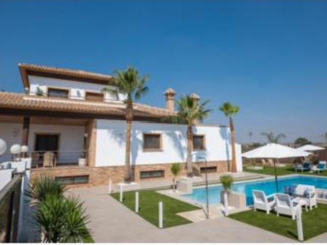 Chalet en venta en Avilés, Asturias