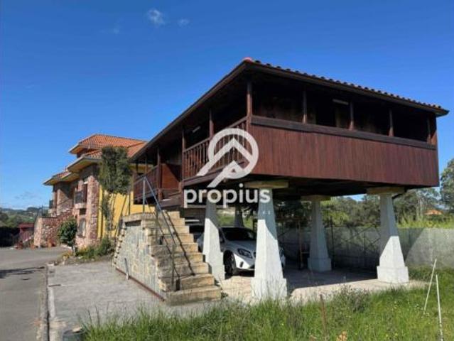 Chalet en venta en Avilés, Asturias