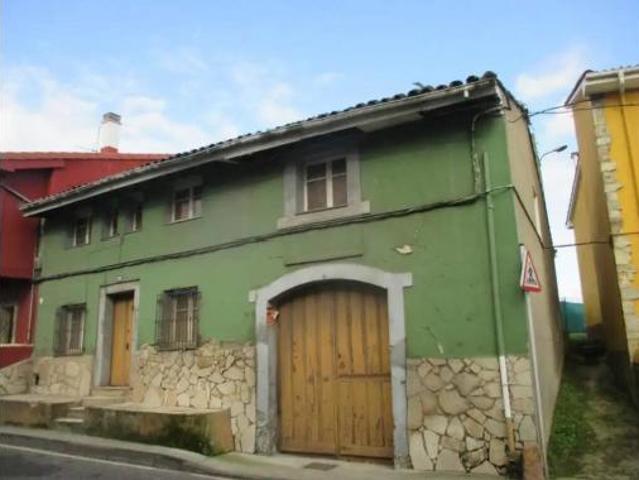 Chalet en venta en Avilés, Asturias