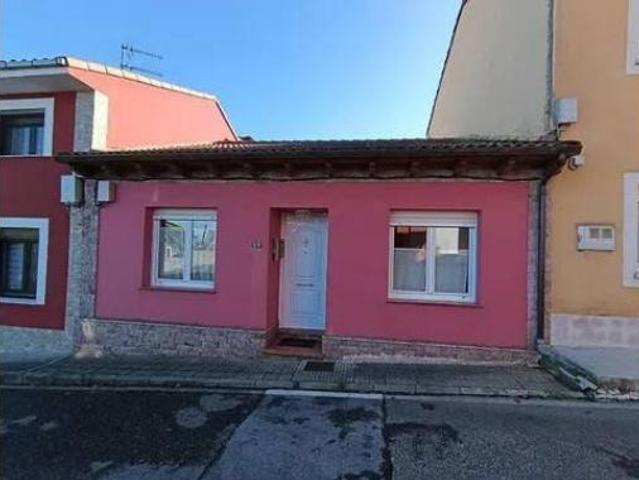 Chalet en venta en Avilés, Asturias