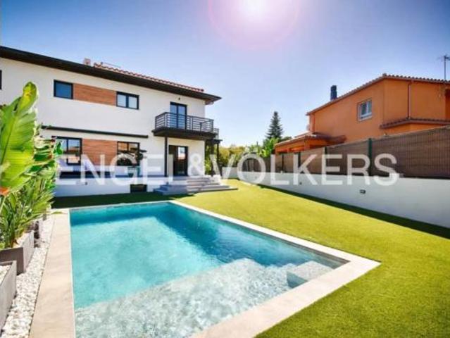 Chalet en venta en el Mas Pau, Avinyonet de Puigventós