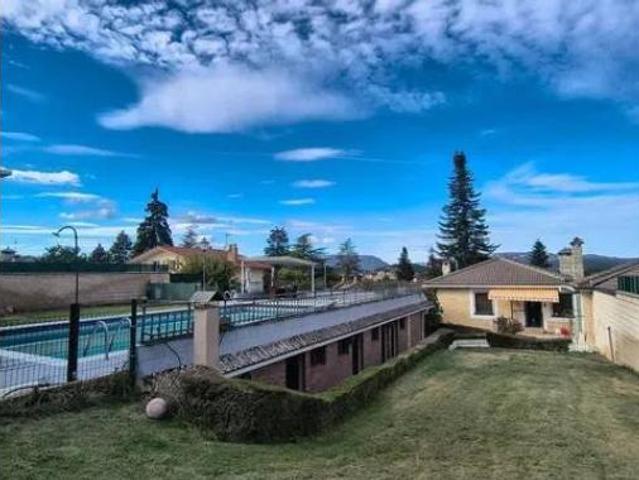 Chalet en venta en Iratxe, Ayegui