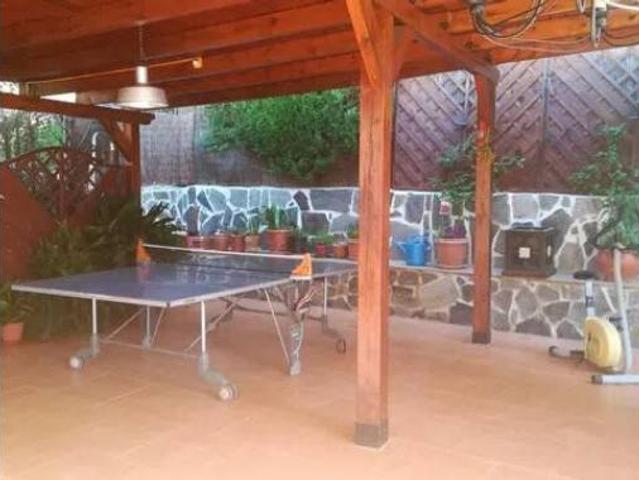 Chalet en venta en Baeza, Andalucía