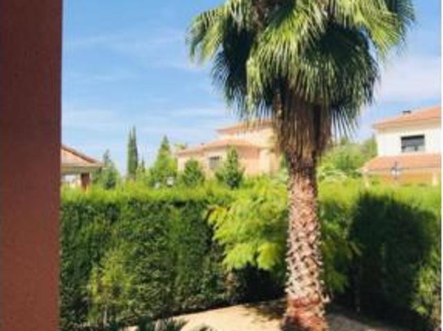 Chalet en venta en Baeza, Andalucía