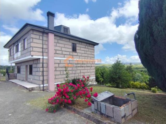 Chalet en venta en A Baixa Limia, Galicia