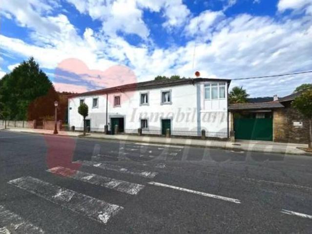 Chalet en venta en Baralla