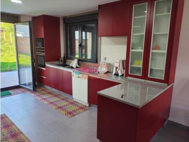 Chalet en venta en A Valenzá, Ourense