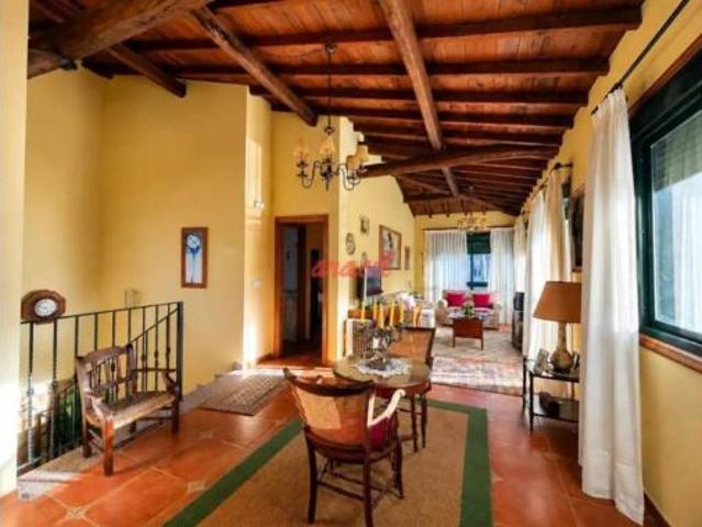 Chalet en venta en Loiro, Ourense