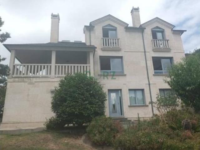 Chalet en venta en Piñor, Ourense